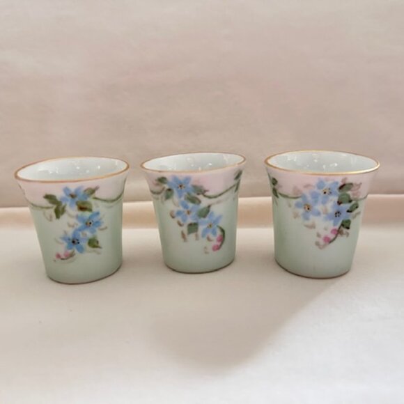 Set Three Vintage Geisha Girl Shadow Shot Glasses - Picture 1 of 11